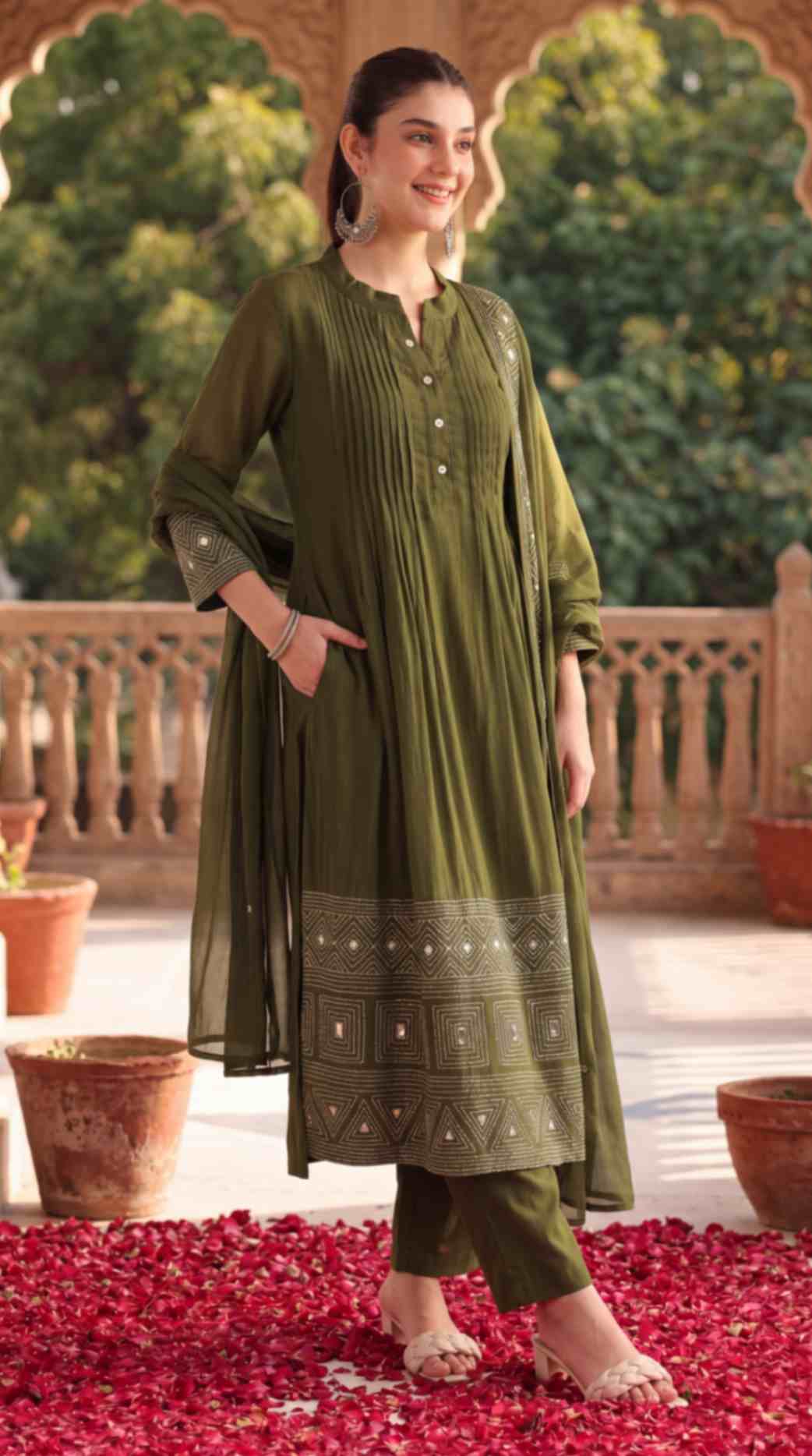 Olive Green Mul Chanderi Embroidered 3 Pcs Punjabi Suit with Linings