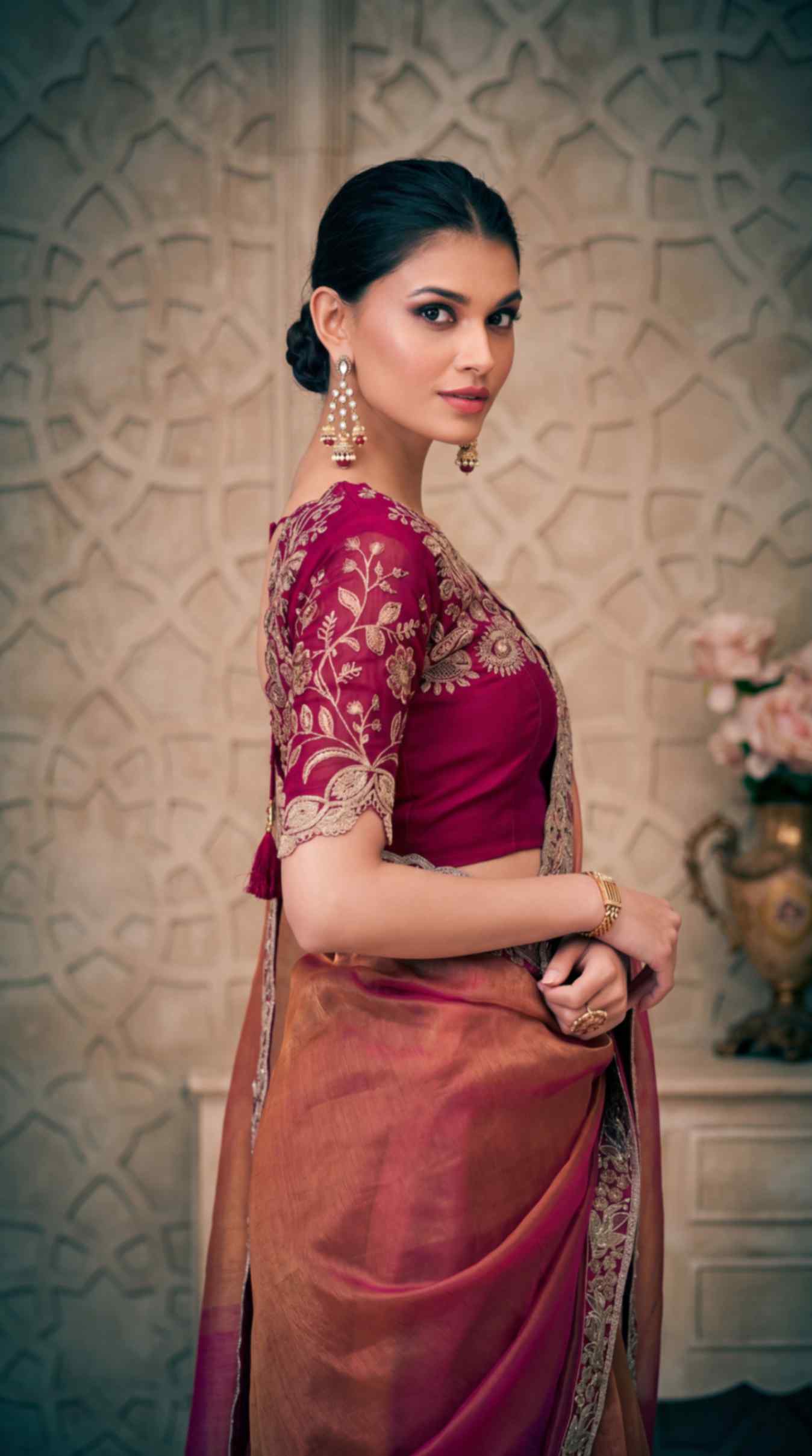 Rose Gold Shimmer Georgette Saree with Embroidered Designer Blouse Piece [ Export Quality ]